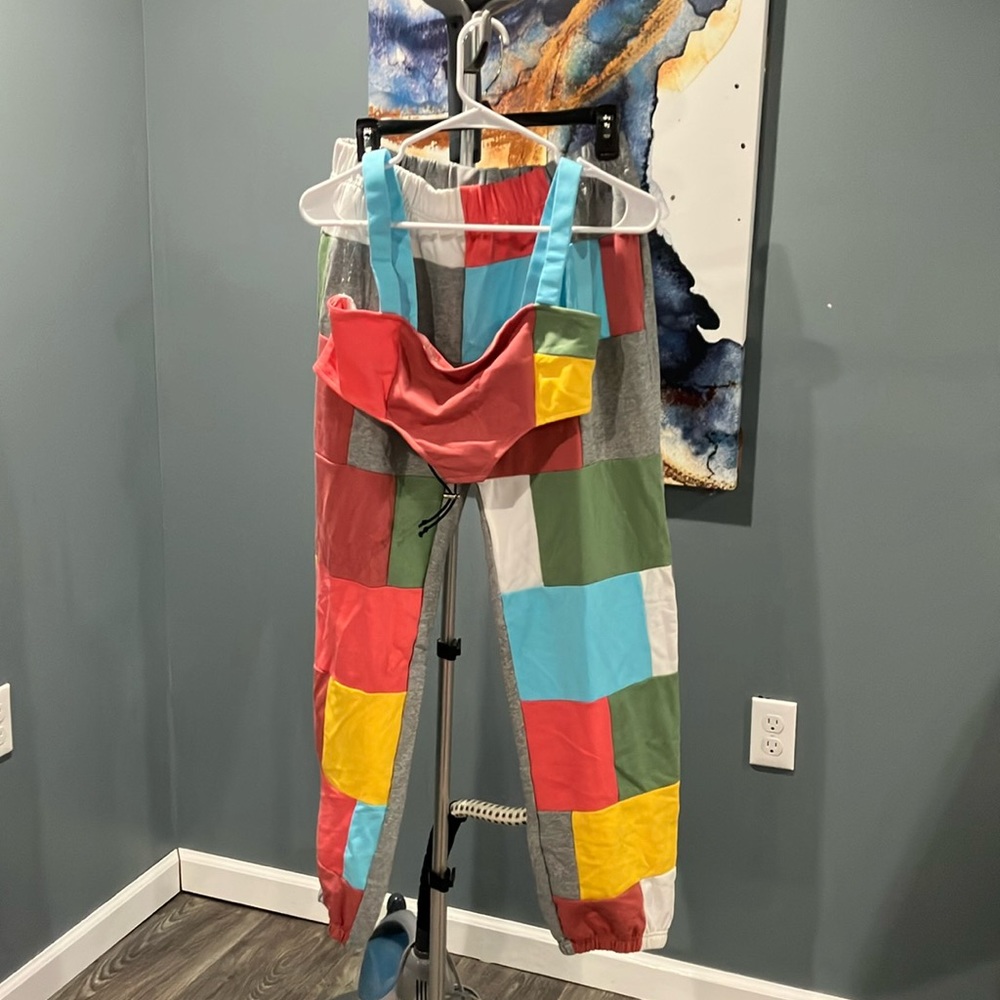 🦋💙NWT Multicolored Lounge wear Set